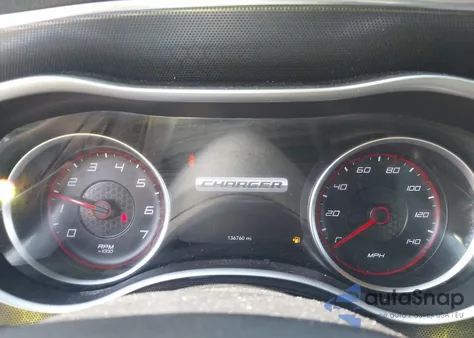 2016 Dodge Charger Sxt z USA, uszkodzony, nr VIN 2C3CDXJG7GH160988